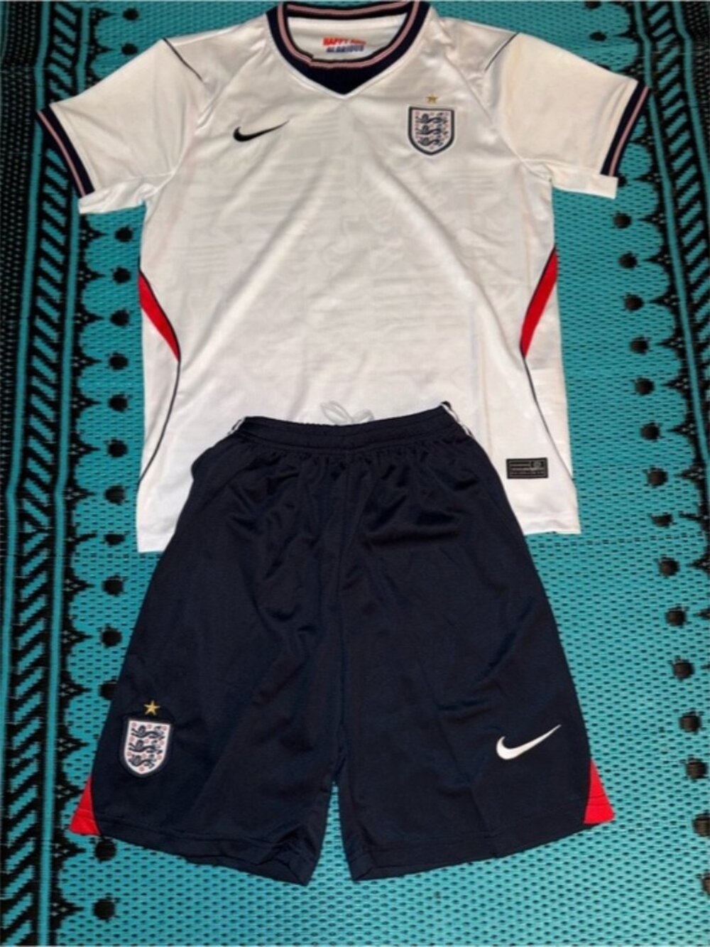 Nike Childrens England 2026 Worldcup Jersey+ Shorts/Kit (Size 28)(Kids)